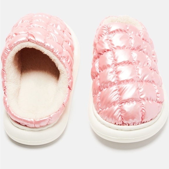 •Sweet Like Candy• Metallic Bubble Gum Pink Slippers New - Picture 3 of 5